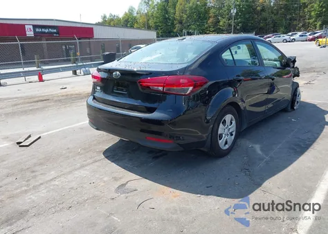 2018 Kia Forte Lx z USA, uszkodzony, nr VIN 3KPFK4A78JE244950